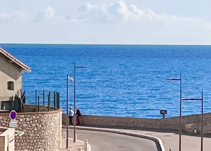 Antibes Carre D\'Or Bastion Albert 1Er Vue Mer